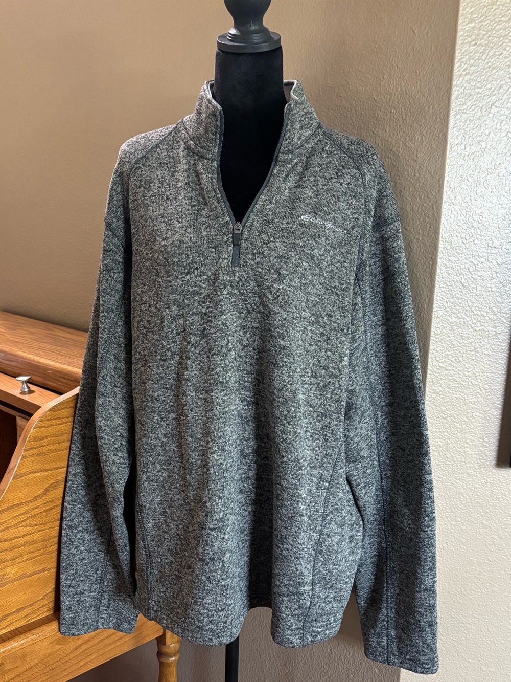 Eddie Bauer Men's Gray Heather Half-Zip Sweater